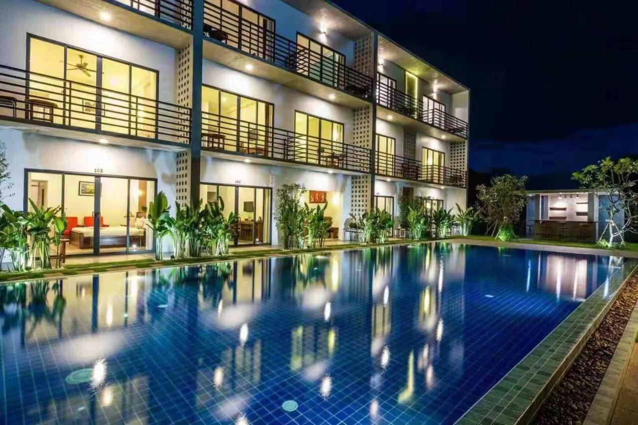 Phimean Home Suite Siem Reap Bagian luar foto