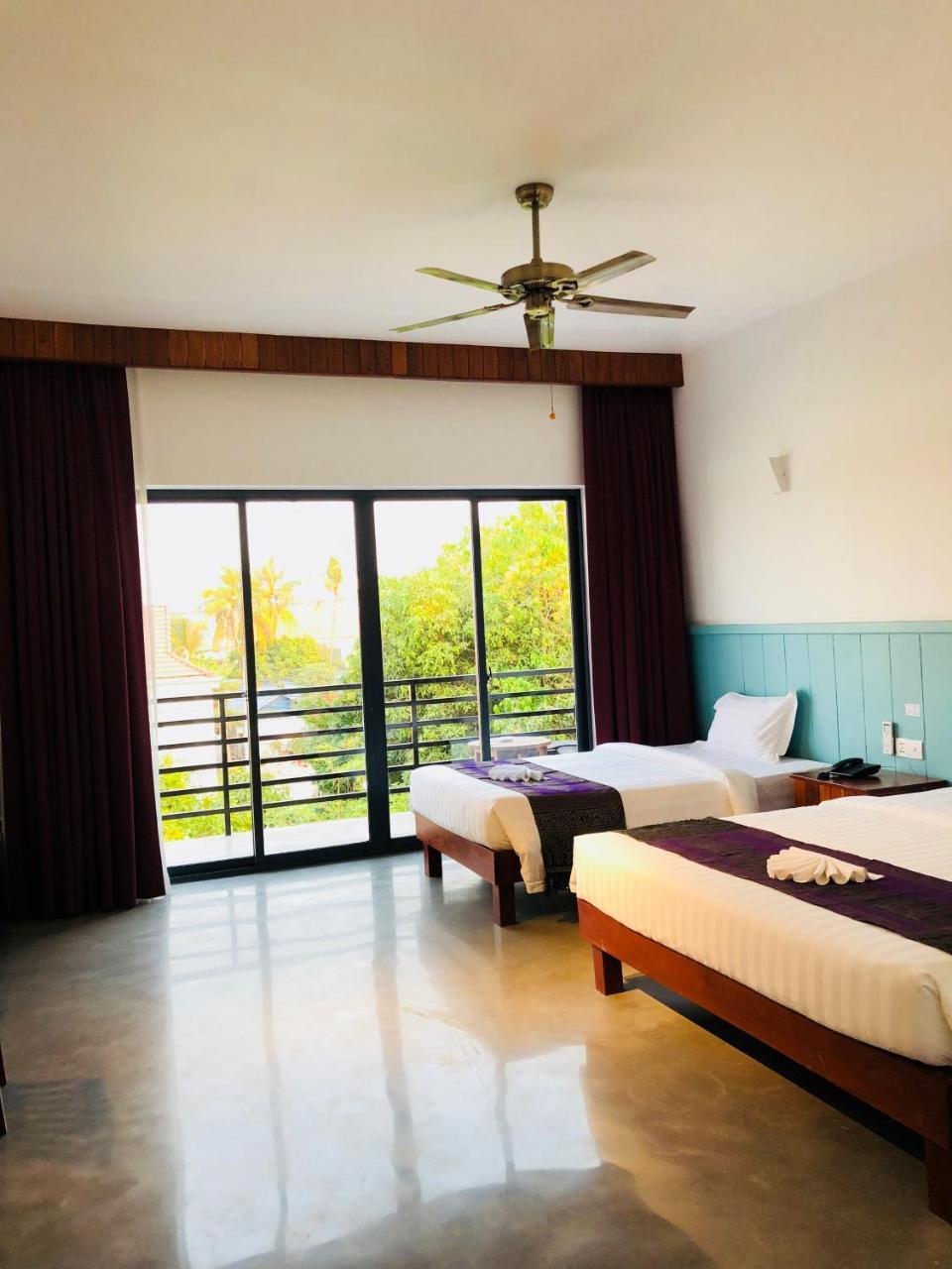 Phimean Home Suite Siem Reap Bagian luar foto