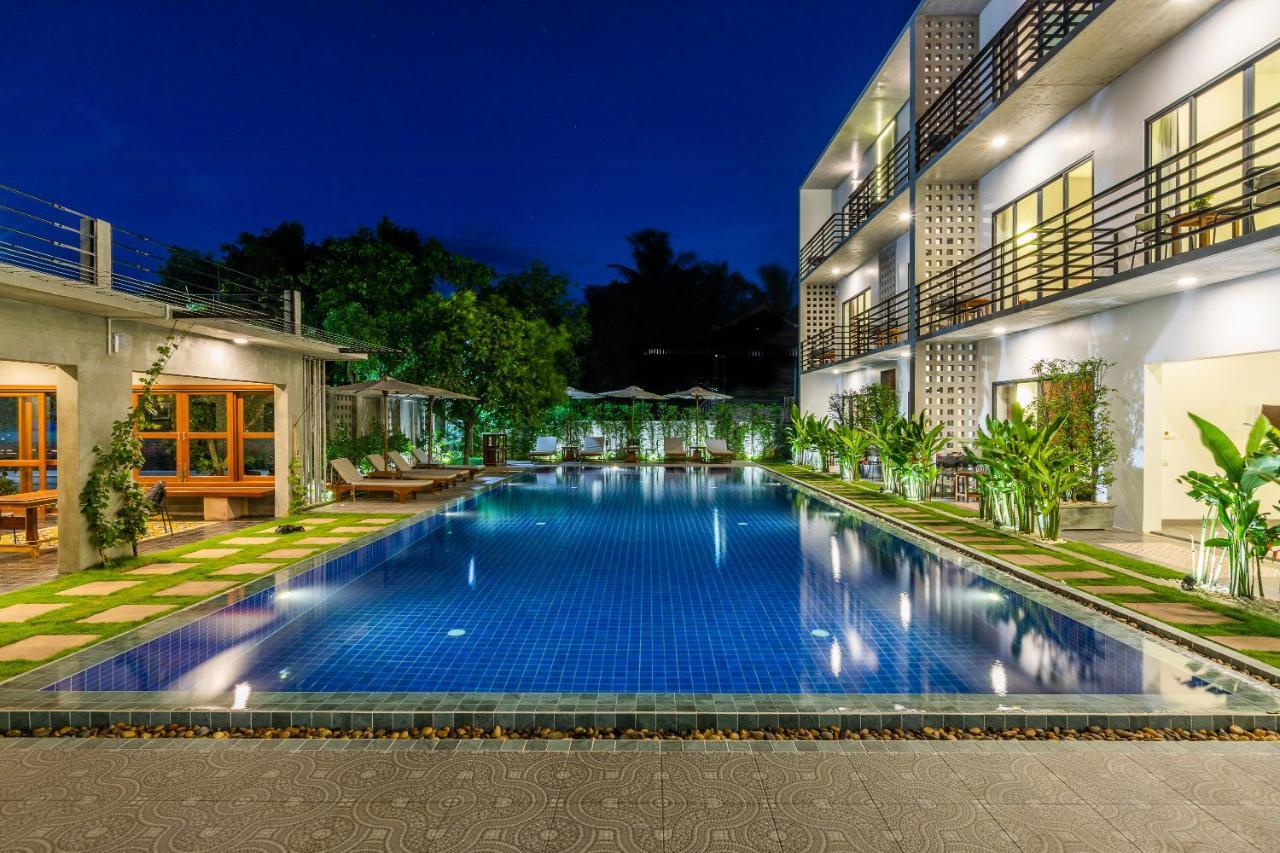 Phimean Home Suite Siem Reap Bagian luar foto